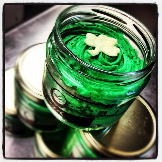 St. Patrick's Day Cake in a Jar, Mint Green Buttercream and White Cream Cheese Cake