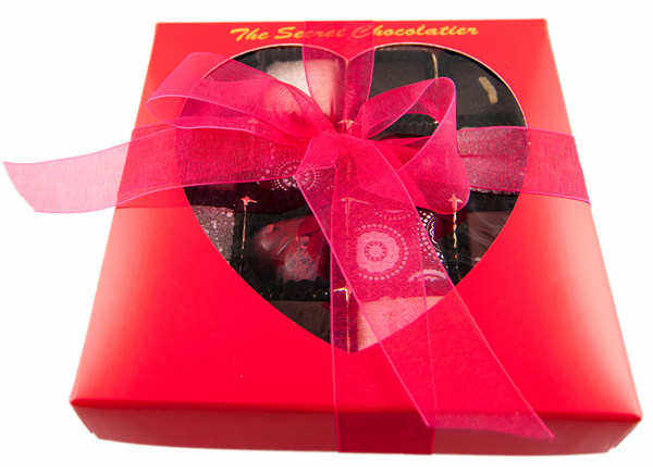 Sweet 16 Valentine's Chocolate Gift Box 01